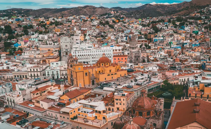 Deslocamento e resistência na Cidade do México
